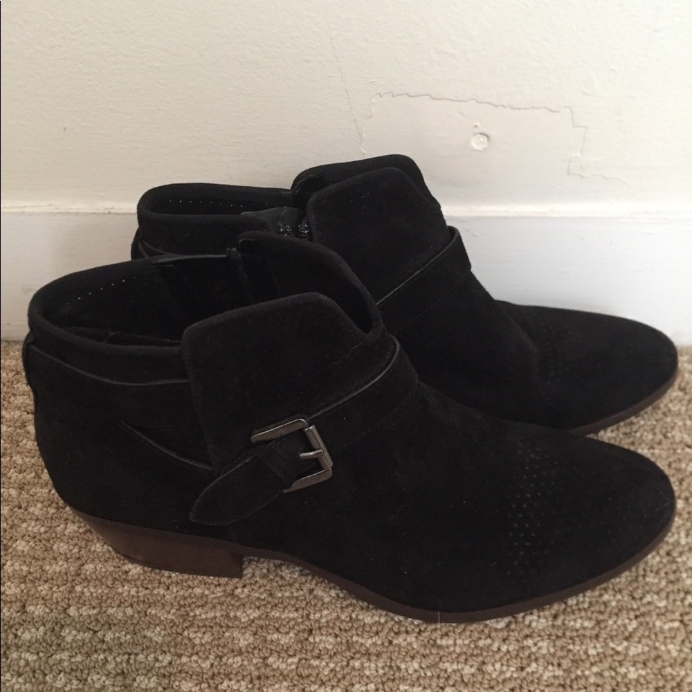 Sam Edelman Suede perforated ankle Bootie